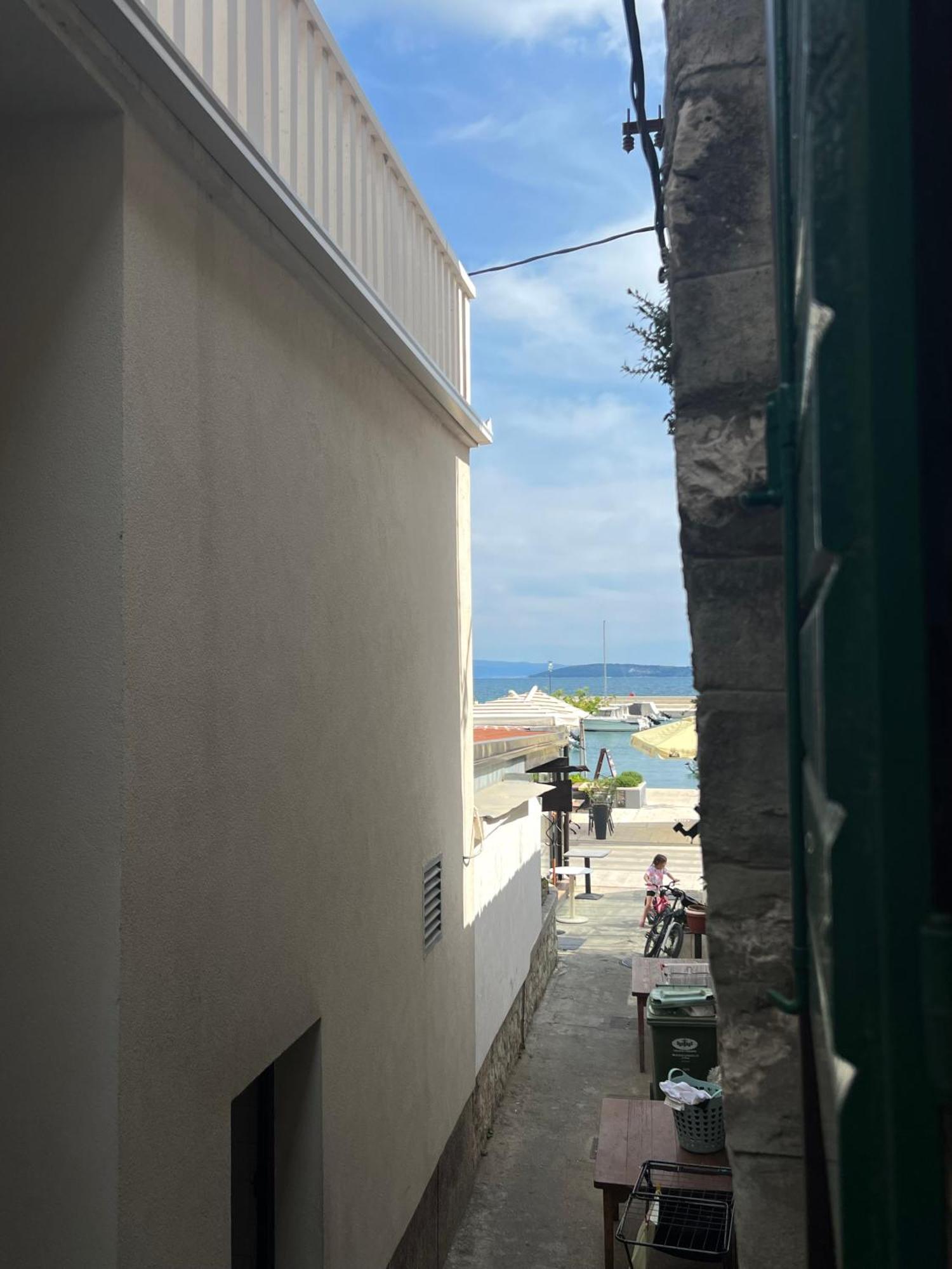 Apartman Lucijan Kaštela Esterno foto