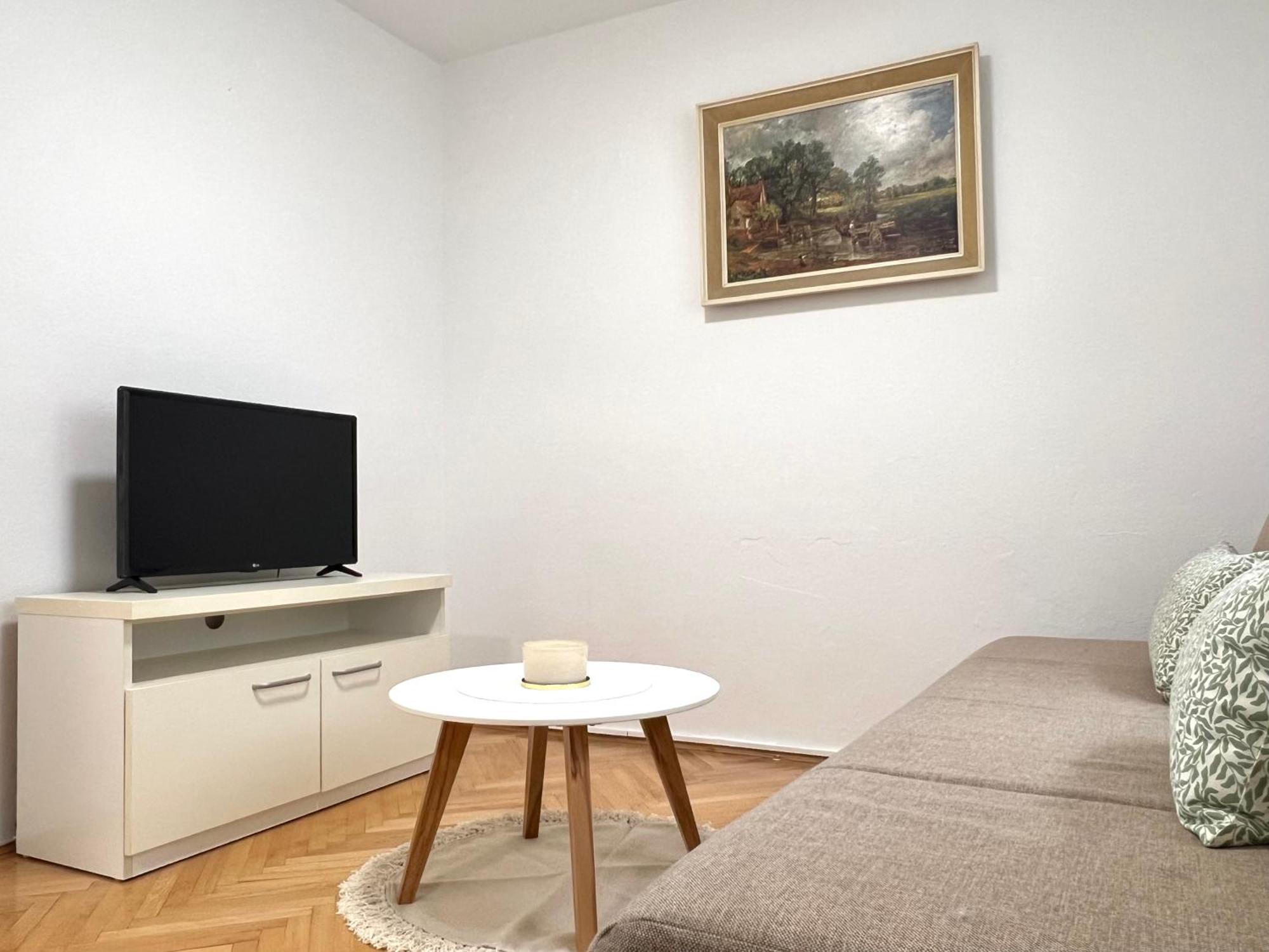 Apartman Lucijan Kaštela Esterno foto